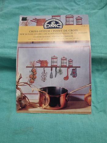 Broderie point de croix étagère de campagne