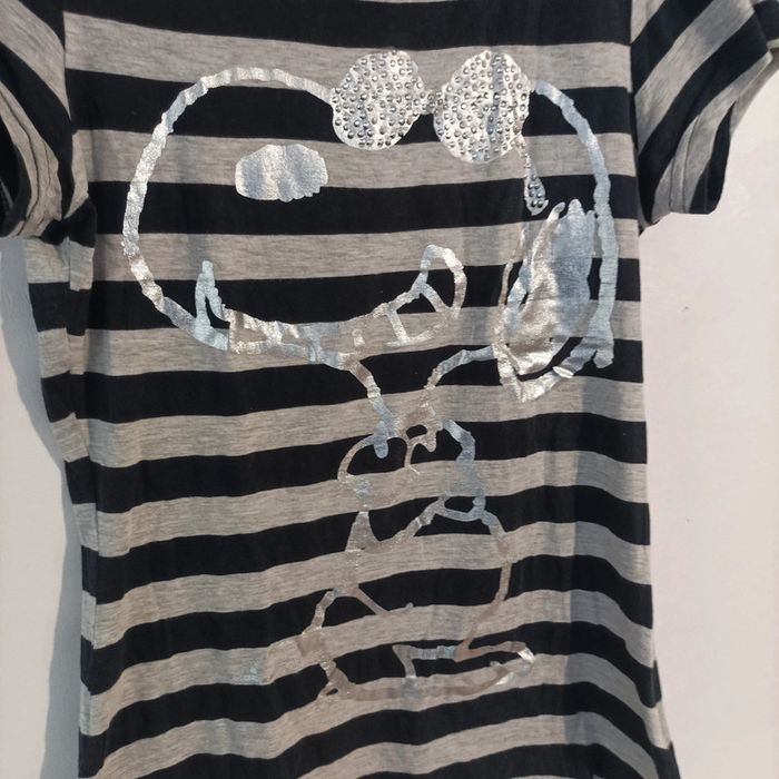 T-shirt Snoopy taille 36/38 - photo numéro 2