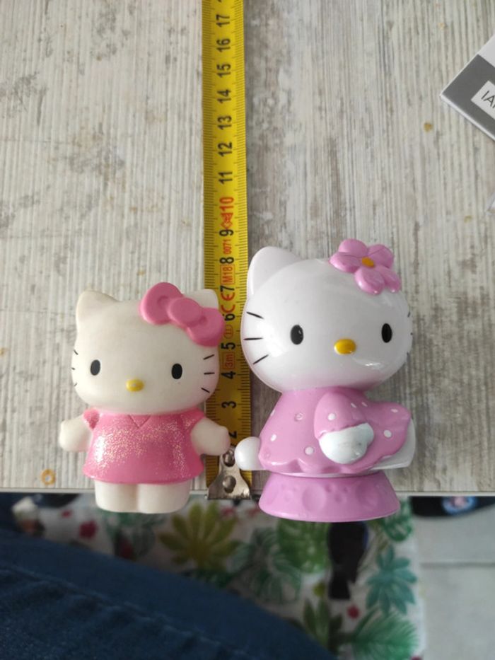 Lot de 15 figurines hello Kitty - photo numéro 2