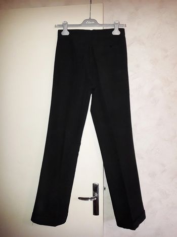 pantalon de tailleur noir à revers taille 36