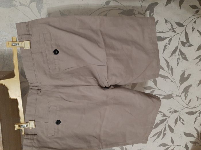 bermuda hommes Taille L - photo numéro 2