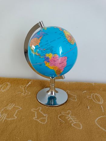 Globe hauteur 26cm 