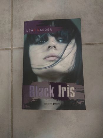 Livre "Black iris"