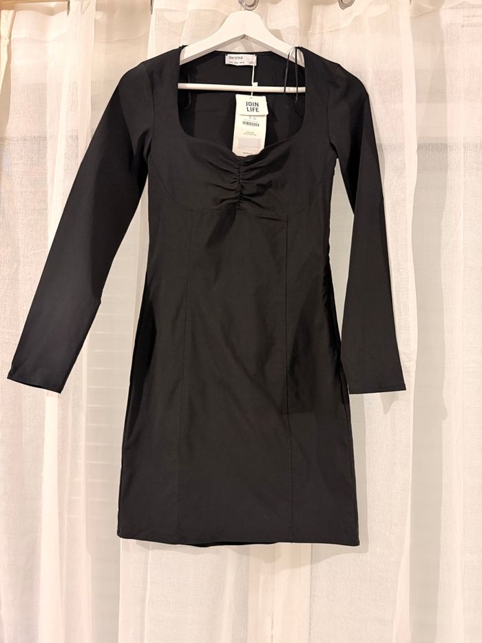 Robe BERSHKA - photo numéro 3