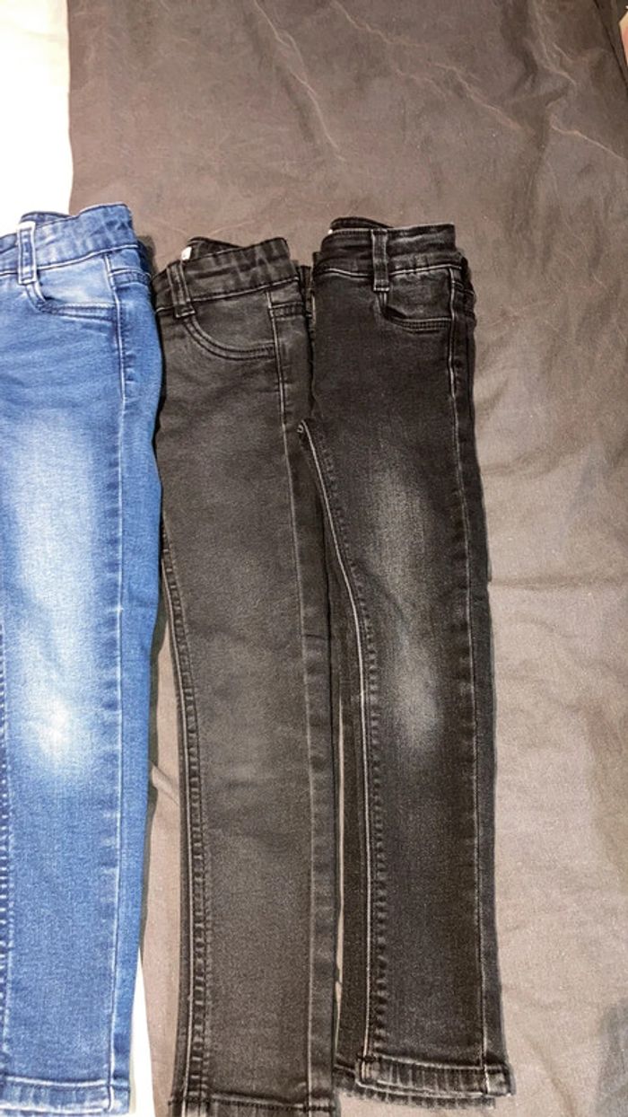Lot de 5 jeans - photo numéro 3