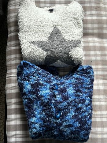 Lot pull et gilet hiver enfant fille