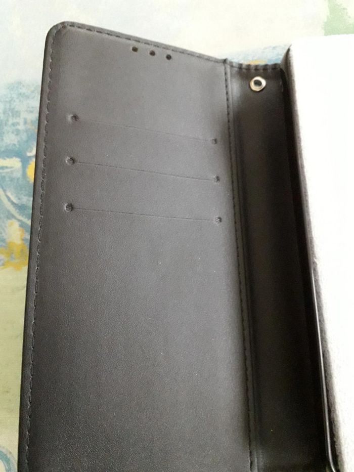 Coque + 2 verres trempés - photo numéro 6