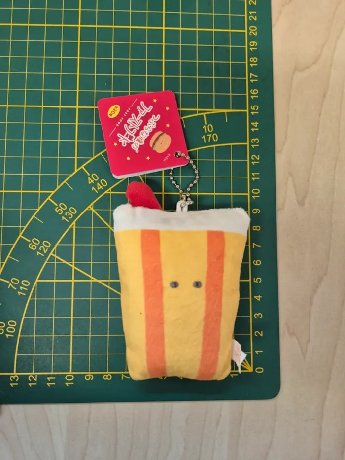 Porte-clés peluche Tsuburana Hitomi "Fast Food" : Soda - photo numéro 4