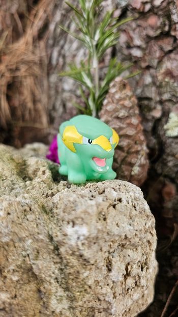 Super figurine Pokemon Nintendo finger puppet Dynavolt 