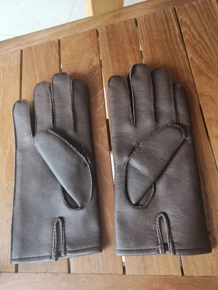Gants vintage en simili-cuir marron et doublé chaudement - photo numéro 2