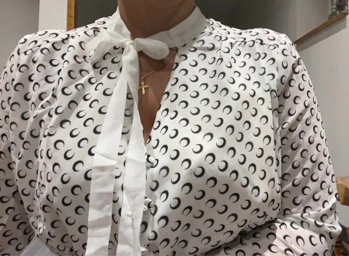 Robe blanche et noir rétro - photo numéro 3