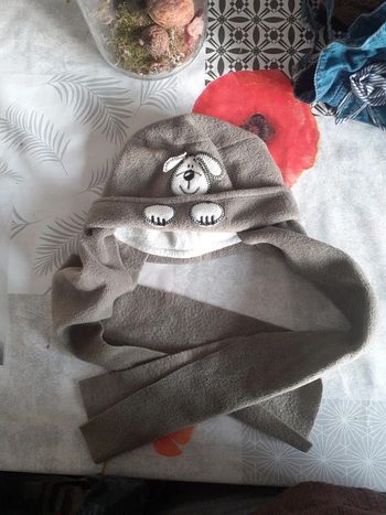 bonnet t.46cm