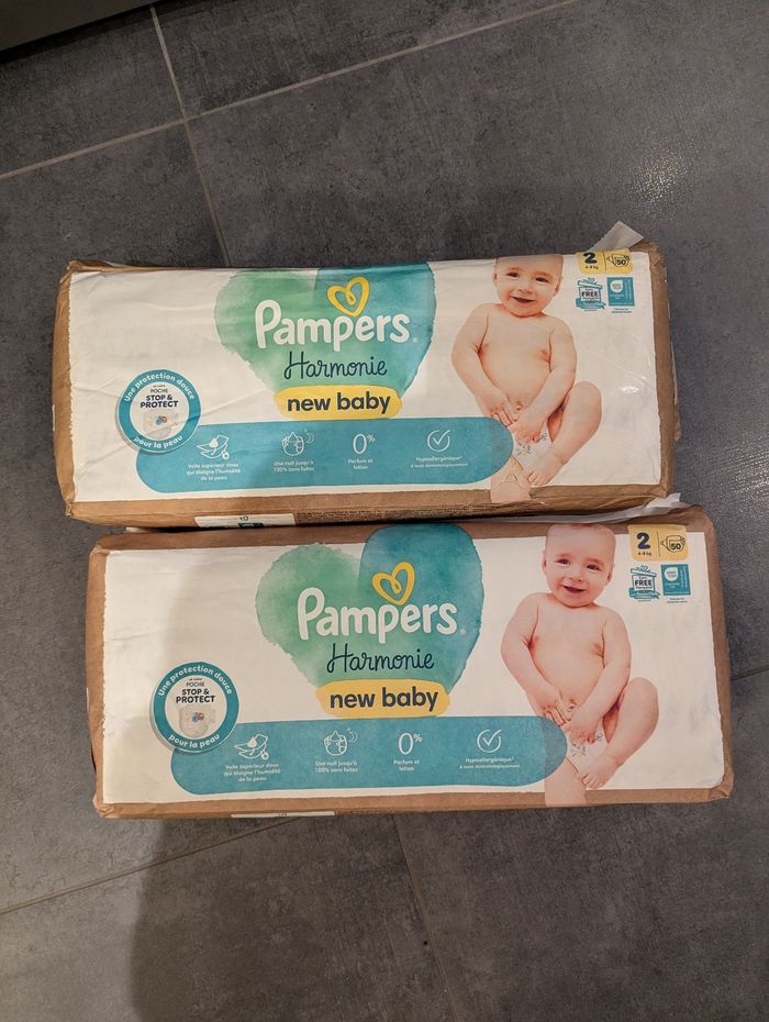 2 paquets de couches Pampers harmonie taille 2