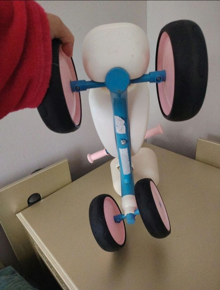 Vélo enfant fille - photo numéro 3