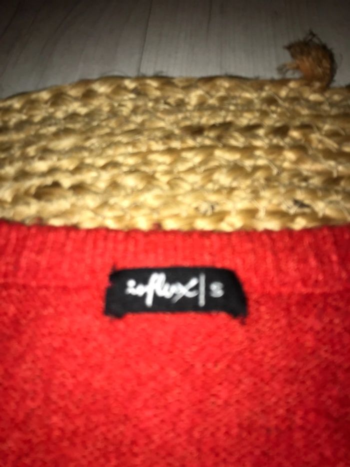 Pull taille S - photo numéro 3