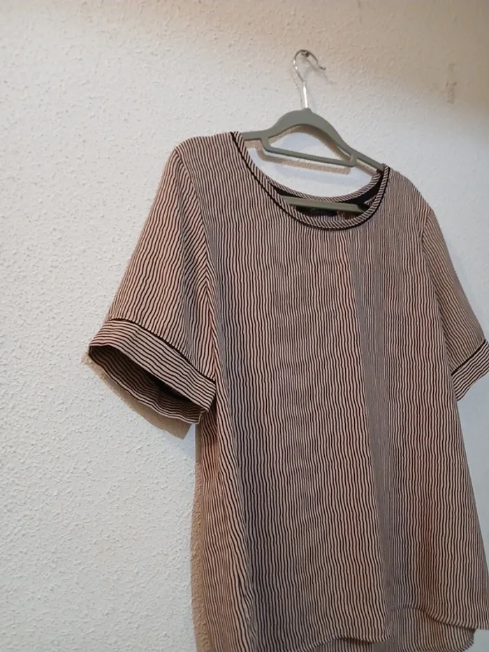 T-shirt a rayures rose/noir " scotch&soda" taille M - photo numéro 2