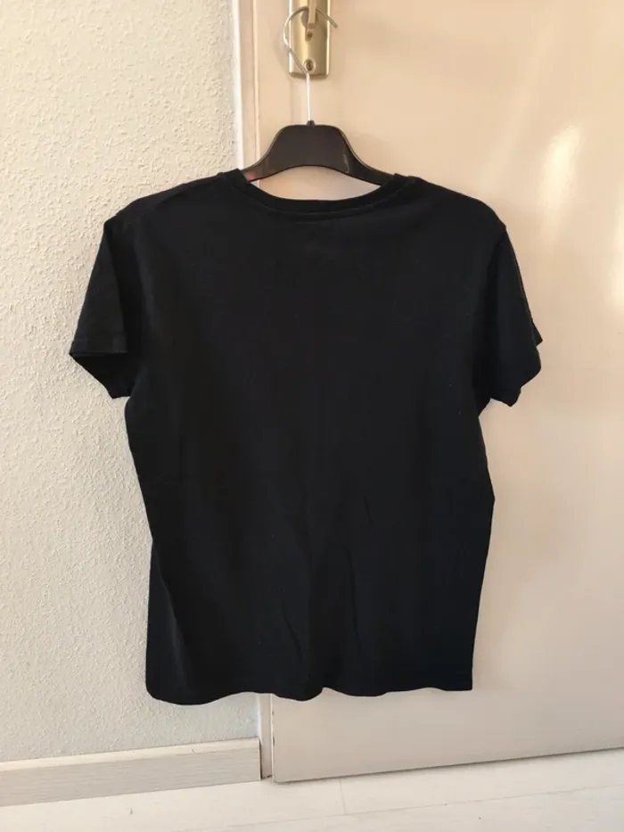 Tee shirt S - photo numéro 3