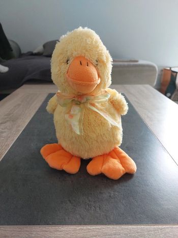 Peluche poussin enfant