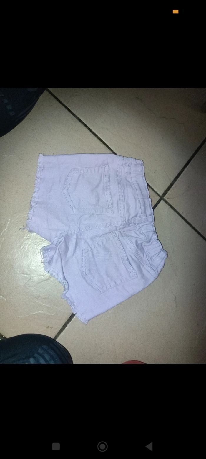 Short fille - photo numéro 2