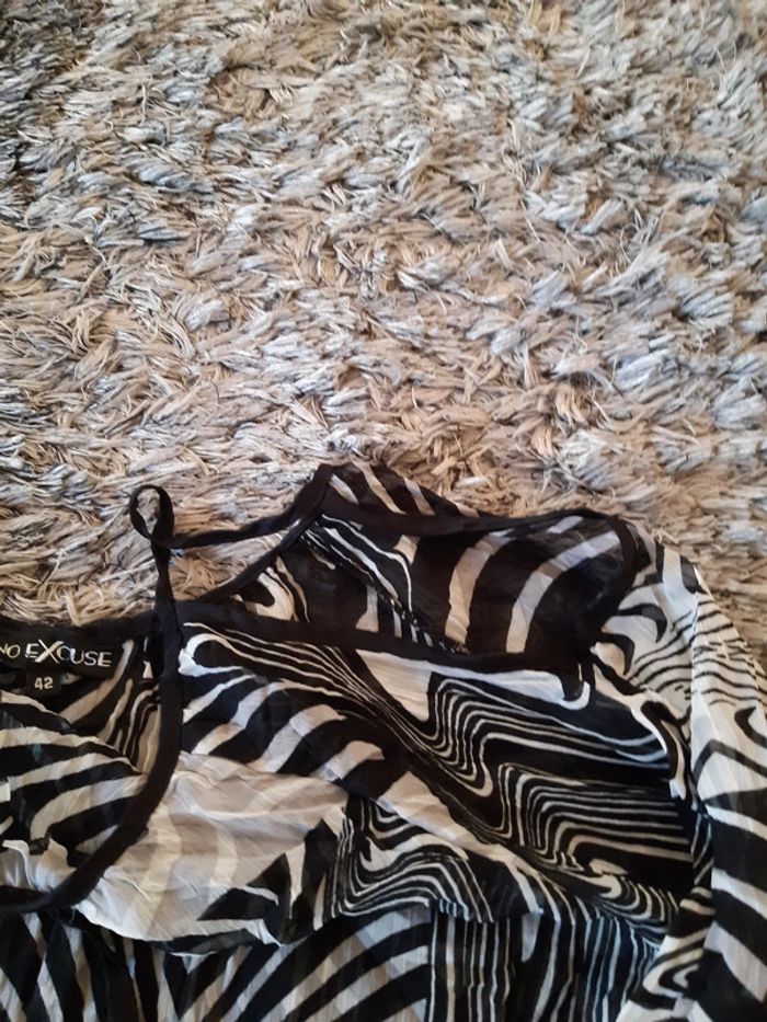 Vends tunique - photo numéro 2