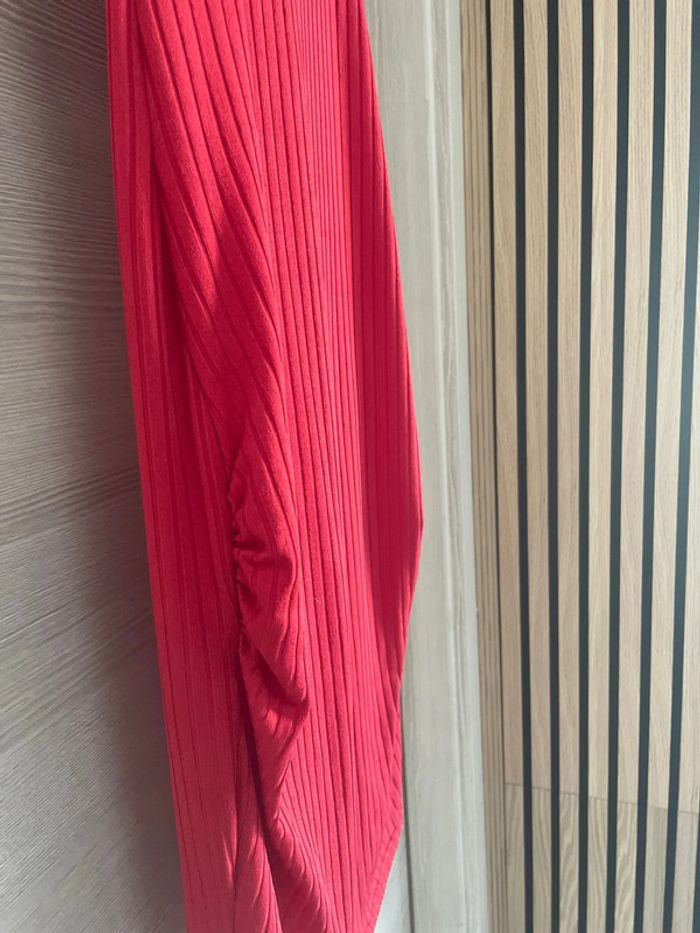 Robe de grossesse rouge - photo numéro 2