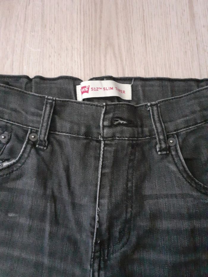 Jean Levi's 512 - photo numéro 2