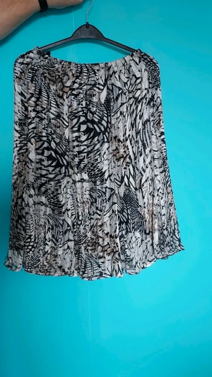 Ensemble 2 pièces haut +jupe - photo numéro 3