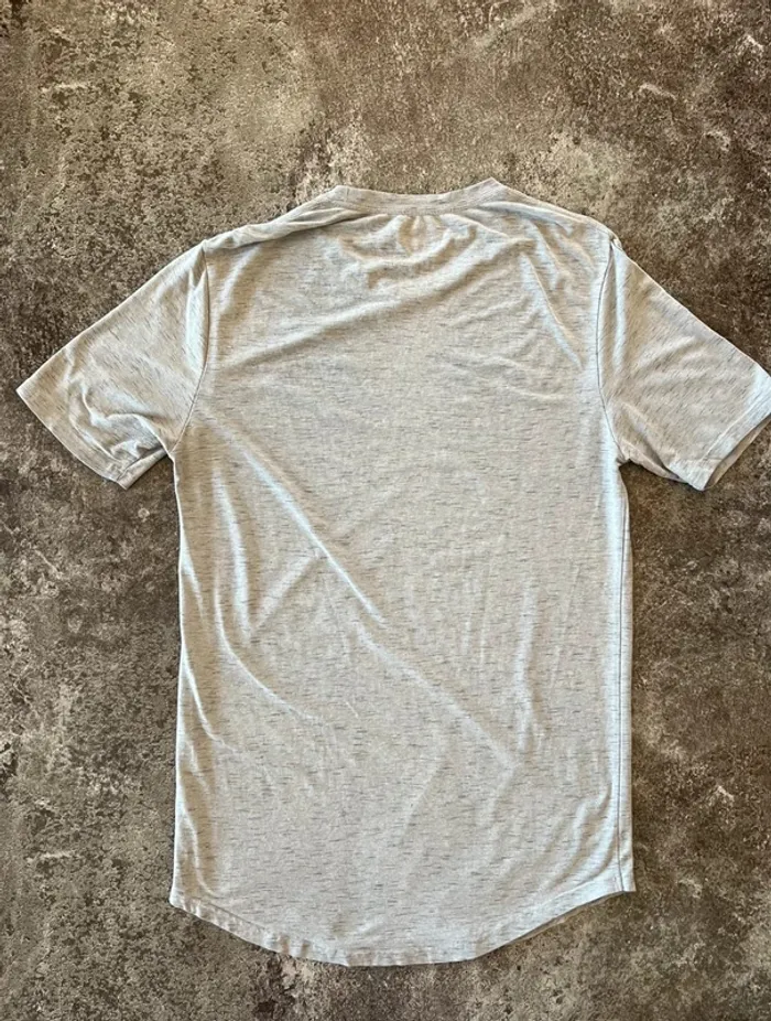 T shirt gris sport homme Under Armour taille XS Camiseta deportiva hombre Maglietta uomo Herren - photo numéro 3