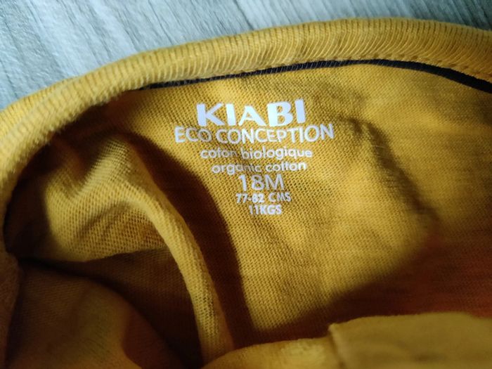 Tee-shirt manches longues taille 18 mois - photo numéro 3