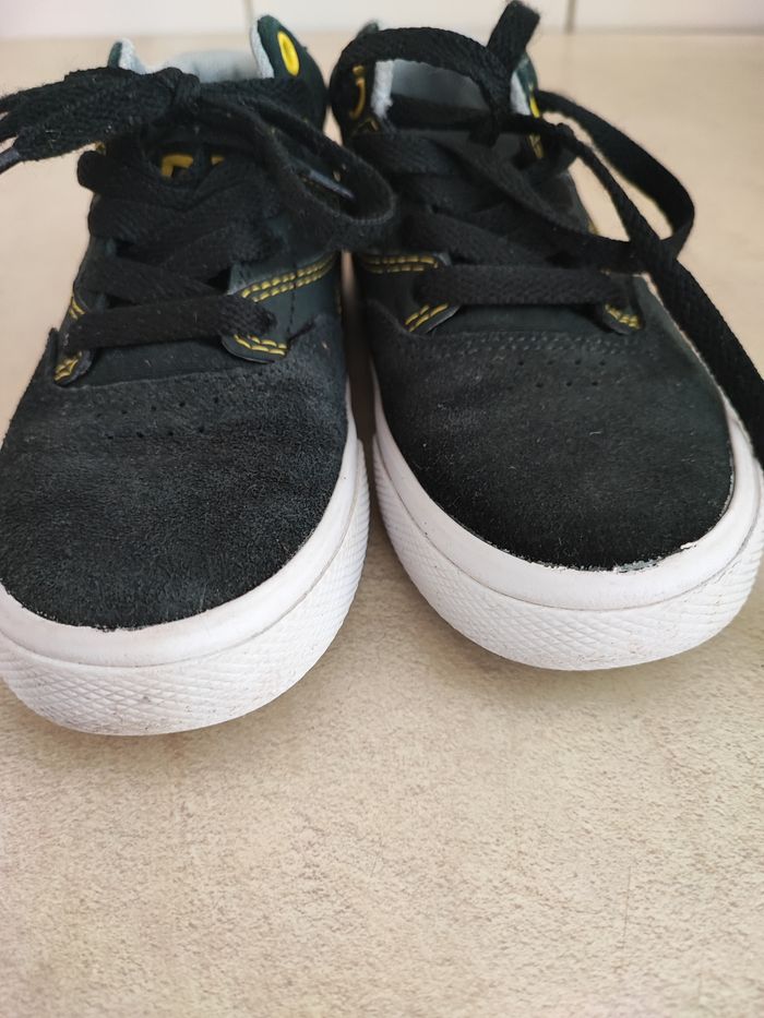 Sneakers DC shoes pointure 30 comme neuves - photo numéro 7