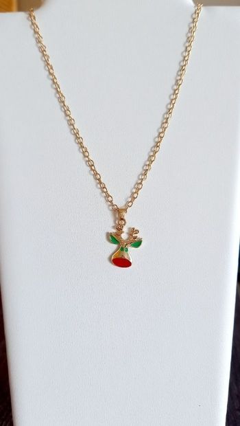 Collier doré tête de Renne de Noël