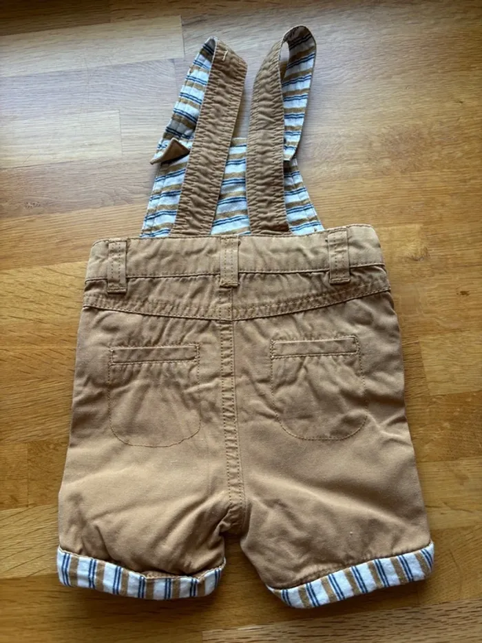 Jolie salopette short Kiabi 1 mois garçon - photo numéro 3