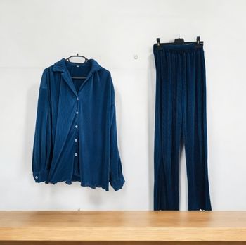 Ensemble pantalon et chemise