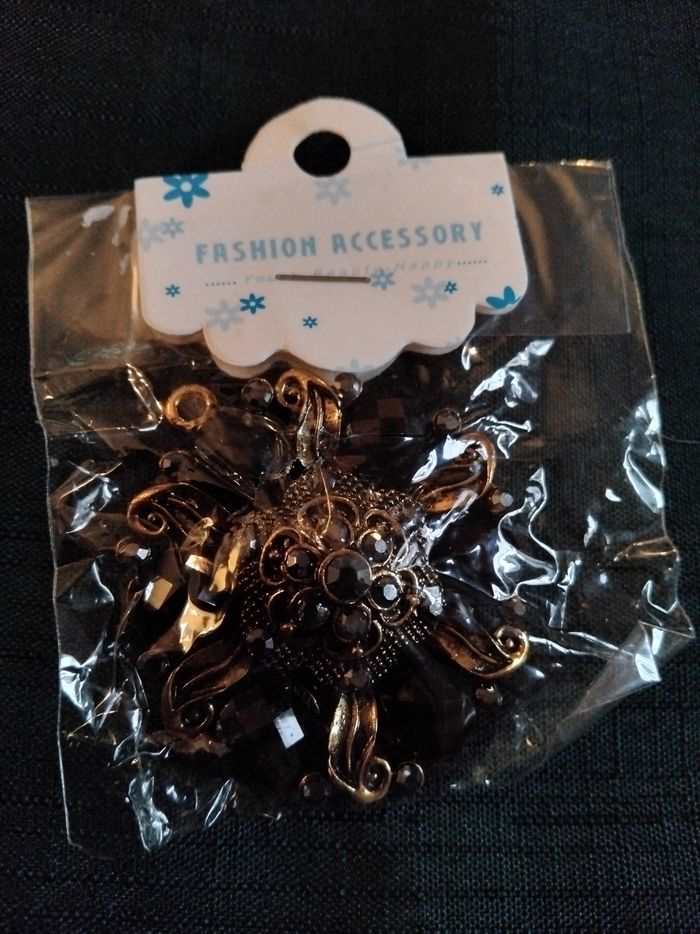 Broche no2 - photo numéro 3