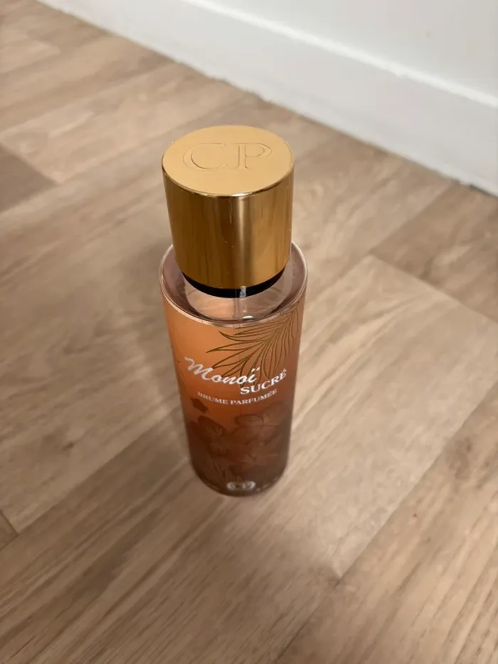 Brume parfumée corps et cheveux monoï sucré - photo numéro 2