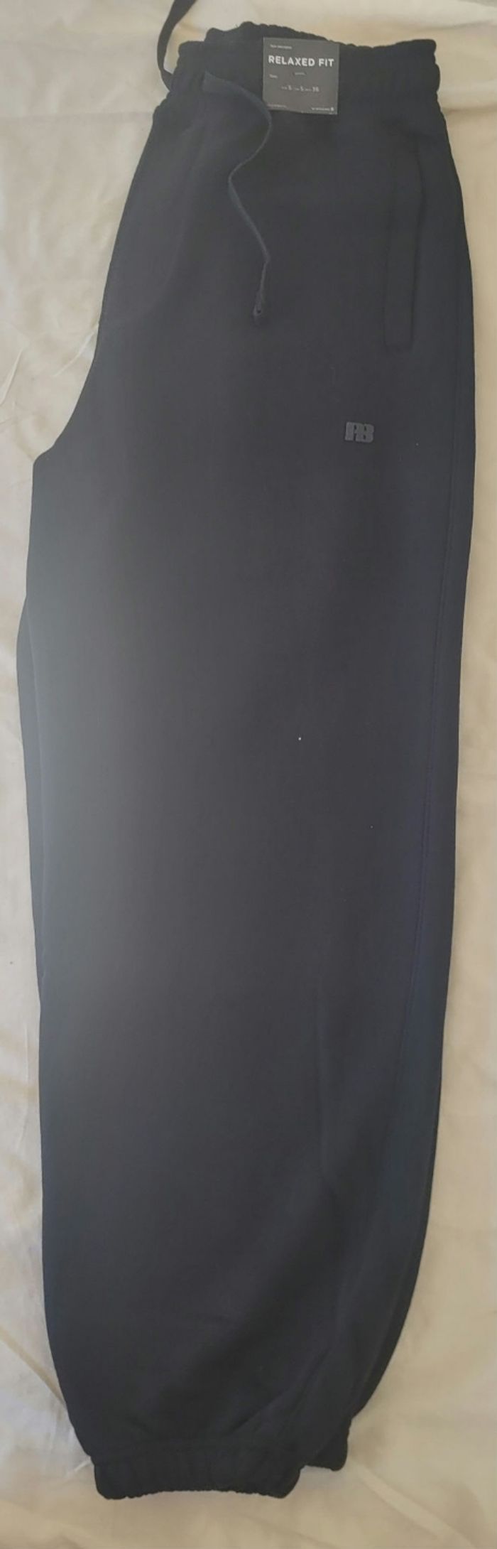 Ensemble de survêtement noir pull & bear - photo numéro 5