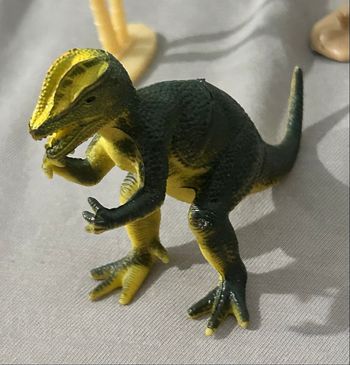 Dilophosaurus