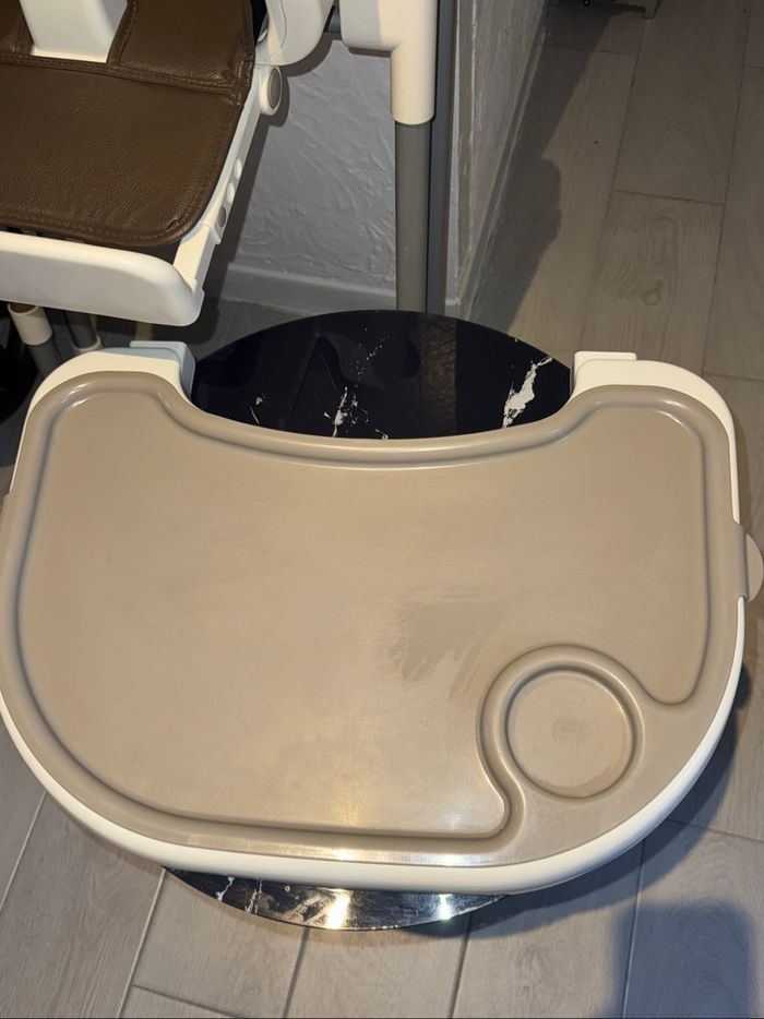 Chaise haute - photo numéro 8