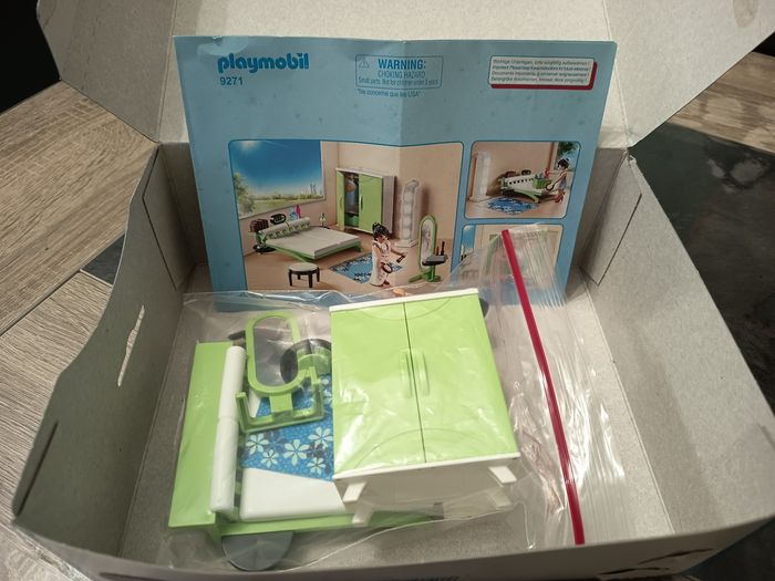 Playmobil city life 9271 chambre parentale - photo numéro 3