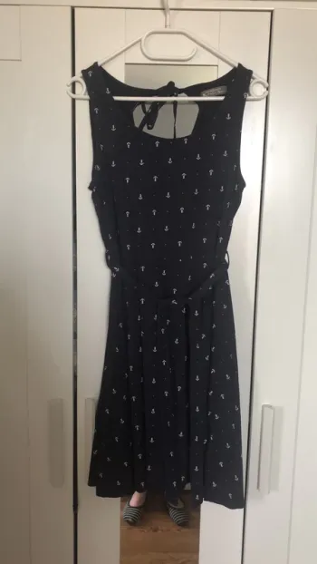Robe Cache-Cache