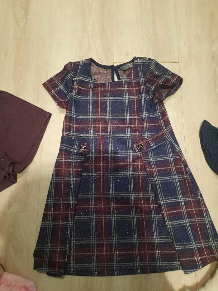 Lot de robes et jupes et gilets 3 ans neufs et tbe - photo numéro 8