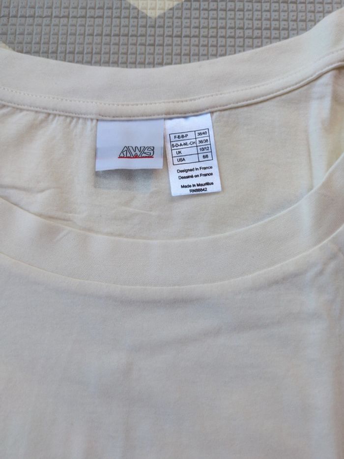 Tee shirt AWS neuf - photo numéro 3