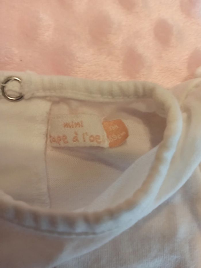 Ensemble fille 1 mois - photo numéro 2