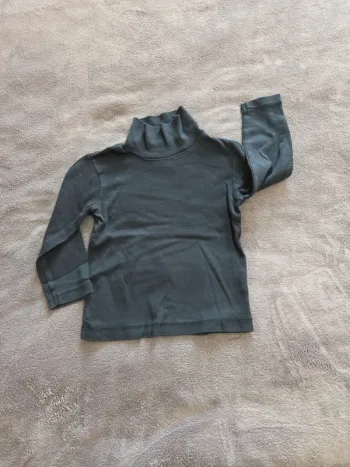 Tee-shirt manches longues col roulé 🌸 3 ans