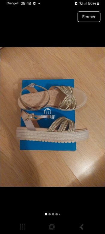 Sandales Mustang taille 39