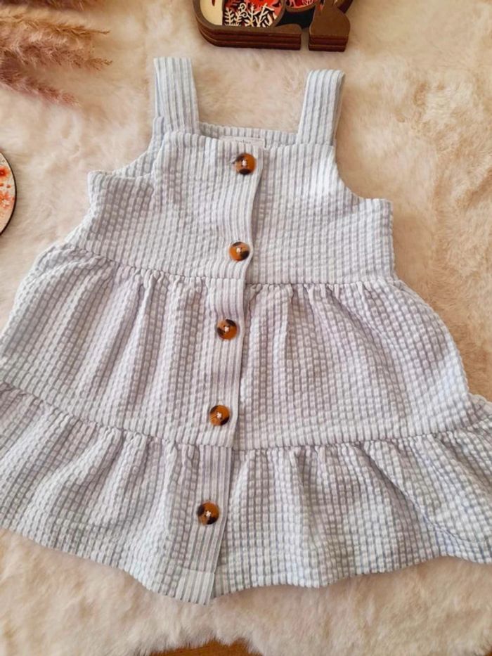 Robe été 6 mois C&A - photo numéro 2