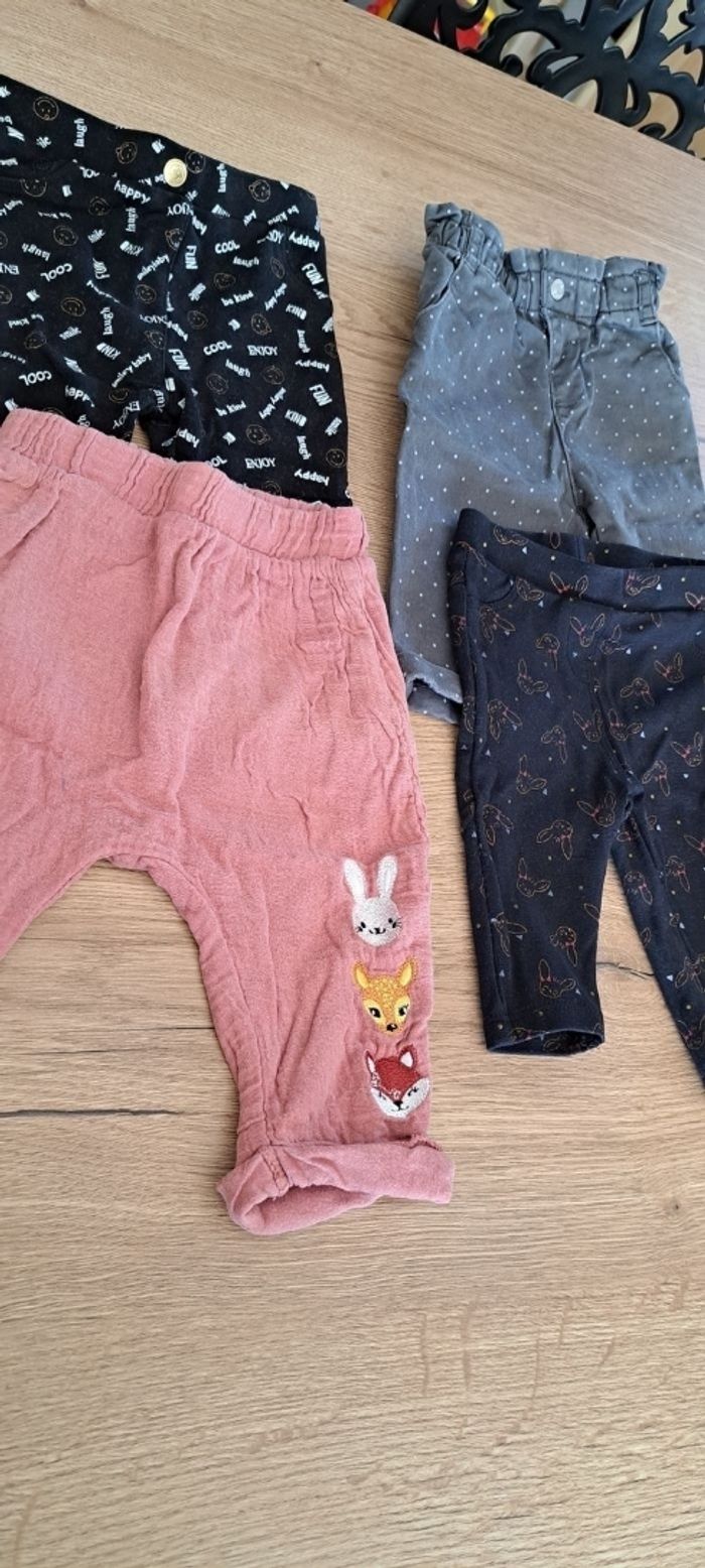 4 pantalons - photo numéro 3