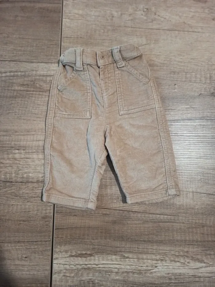 Pantalon velours Kiabi 3 mois