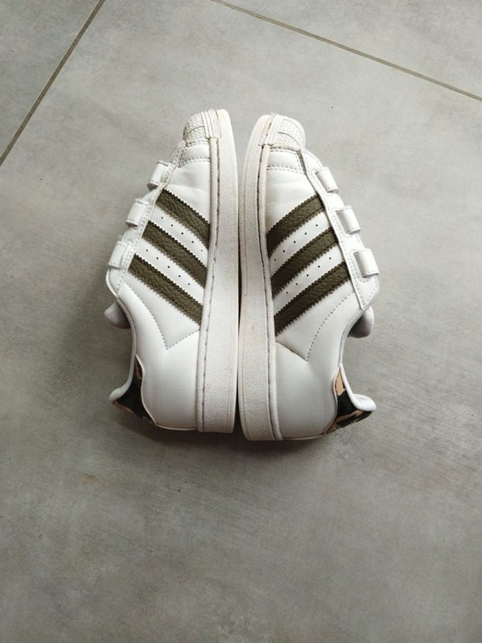 Baskets adidas superstar camouflage 33 - photo numéro 4