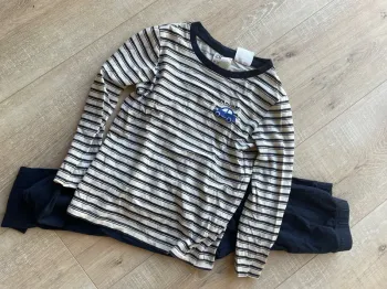 Pyjama deux pièces voiture H&M 5/6 ans